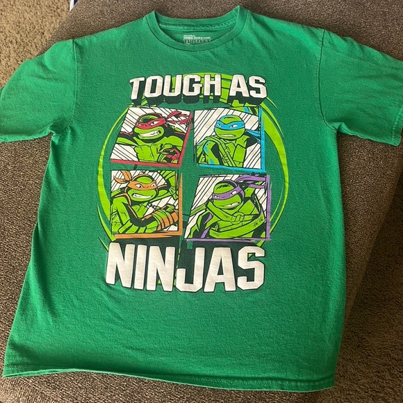 NWOT Nickelodeon Teenage Mutant Ninja.
Excellent Condition 
Green size 14/16 - Picture 1 of 7
